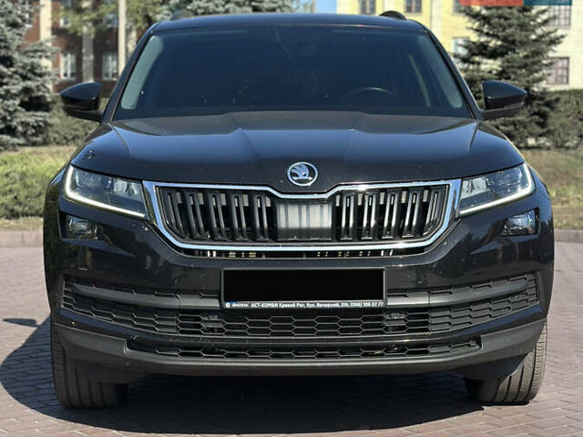 Черный Шкода Kodiaq, объемом двигателя 2 л и пробегом 82 тыс. км за 29999 $, фото 3 на Automoto.ua