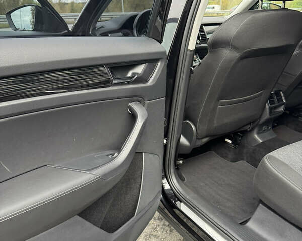 Черный Шкода Kodiaq, объемом двигателя 1.97 л и пробегом 230 тыс. км за 26888 $, фото 29 на Automoto.ua