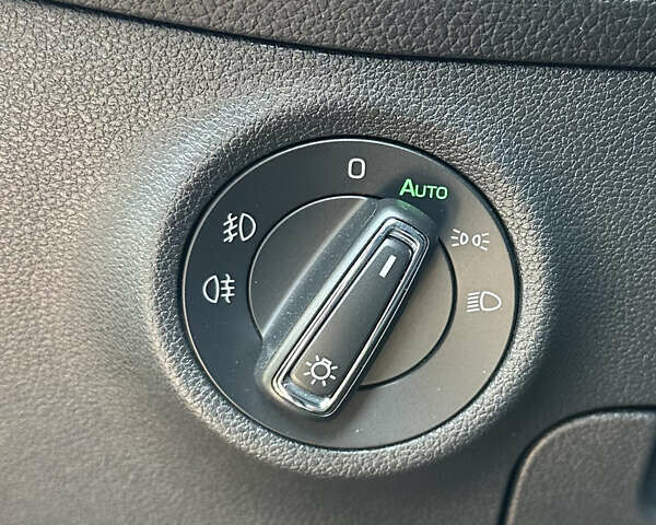 Черный Шкода Kodiaq, объемом двигателя 2 л и пробегом 82 тыс. км за 29999 $, фото 36 на Automoto.ua