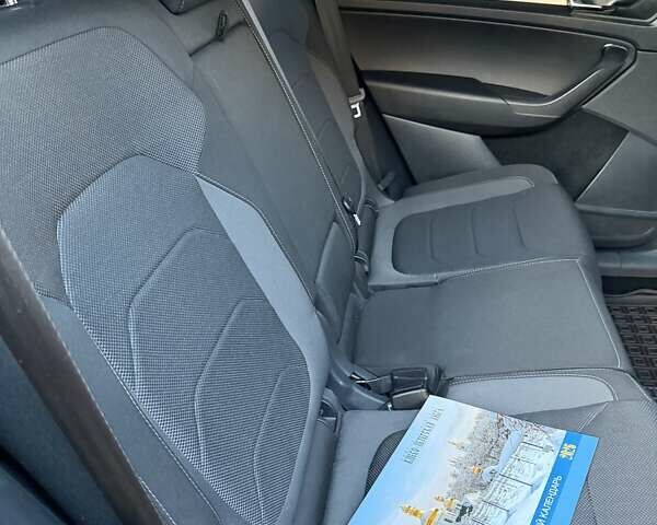 Черный Шкода Kodiaq, объемом двигателя 1.98 л и пробегом 50 тыс. км за 28500 $, фото 4 на Automoto.ua