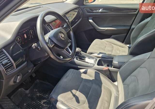 Чорний Шкода Kodiaq, об'ємом двигуна 1.97 л та пробігом 235 тис. км за 25500 $, фото 15 на Automoto.ua
