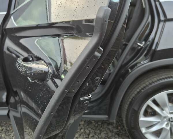 Черный Шкода Kodiaq, объемом двигателя 1.97 л и пробегом 175 тыс. км за 31999 $, фото 36 на Automoto.ua