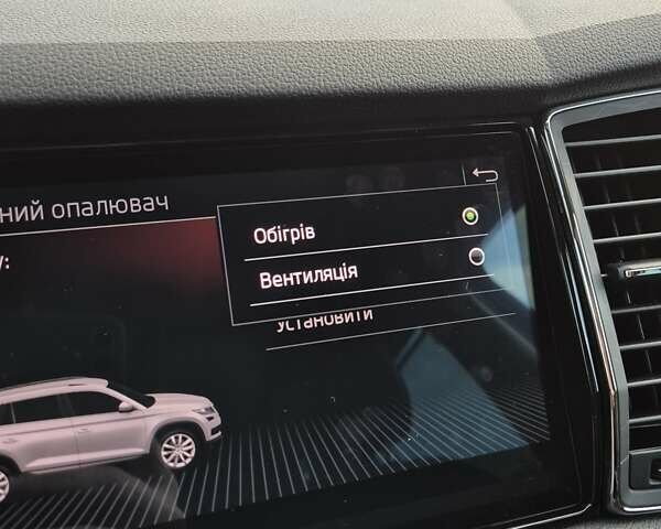 Черный Шкода Kodiaq, объемом двигателя 1.97 л и пробегом 175 тыс. км за 31999 $, фото 83 на Automoto.ua