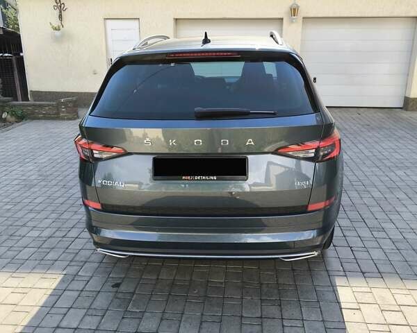 Чорний Шкода Kodiaq, об'ємом двигуна 6.16 л та пробігом 169 тис. км за 32700 $, фото 1 на Automoto.ua