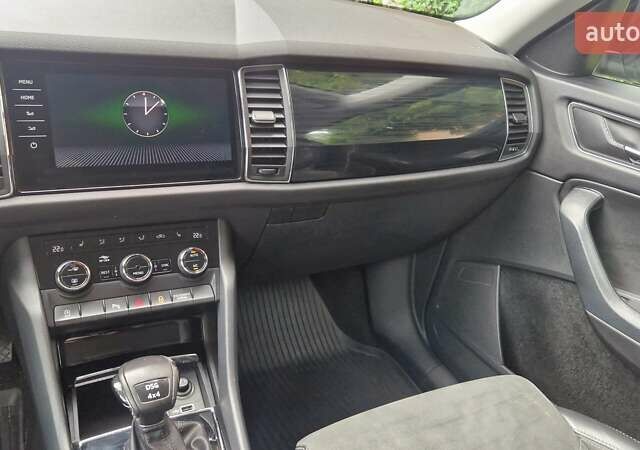 Чорний Шкода Kodiaq, об'ємом двигуна 1.97 л та пробігом 235 тис. км за 25500 $, фото 7 на Automoto.ua