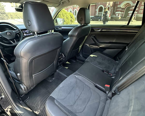 Черный Шкода Kodiaq, объемом двигателя 2 л и пробегом 82 тыс. км за 29999 $, фото 14 на Automoto.ua