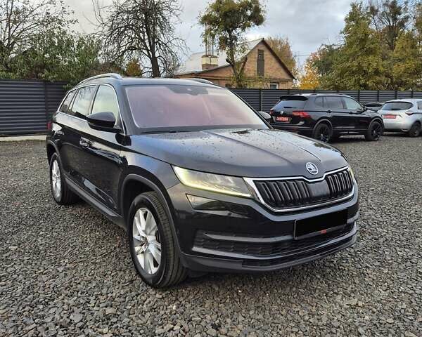 Черный Шкода Kodiaq, объемом двигателя 1.97 л и пробегом 175 тыс. км за 31999 $, фото 2 на Automoto.ua