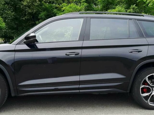 Чорний Шкода Kodiaq, об'ємом двигуна 2 л та пробігом 39 тис. км за 24000 $, фото 3 на Automoto.ua