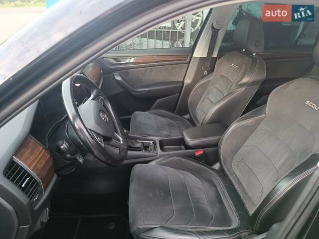 Черный Шкода Kodiaq, объемом двигателя 1.97 л и пробегом 268 тыс. км за 26900 $, фото 71 на Automoto.ua