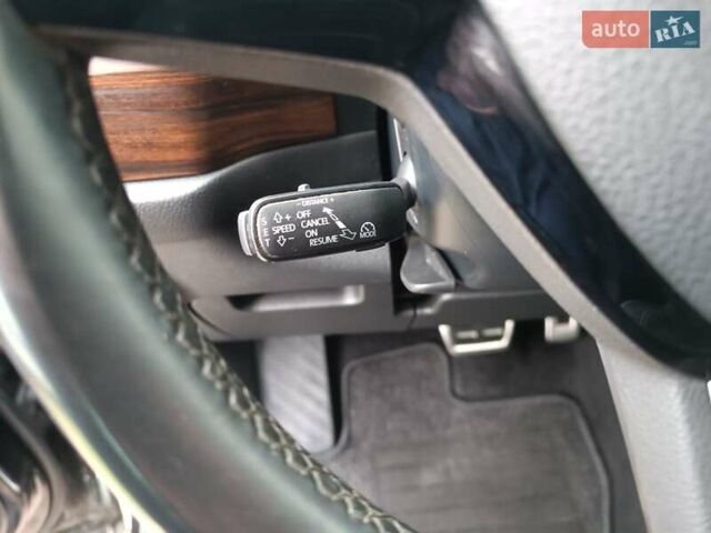 Черный Шкода Kodiaq, объемом двигателя 1.97 л и пробегом 268 тыс. км за 26900 $, фото 83 на Automoto.ua