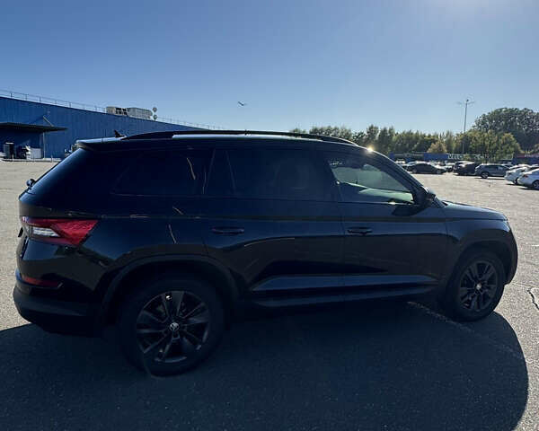 Черный Шкода Kodiaq, объемом двигателя 1.97 л и пробегом 138 тыс. км за 30500 $, фото 2 на Automoto.ua