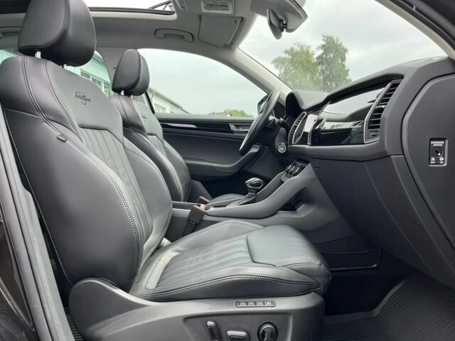 Чорний Шкода Kodiaq, об'ємом двигуна 2 л та пробігом 62 тис. км за 18200 $, фото 11 на Automoto.ua
