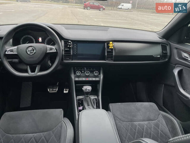 Чорний Шкода Kodiaq, об'ємом двигуна 1.97 л та пробігом 151 тис. км за 30000 $, фото 24 на Automoto.ua