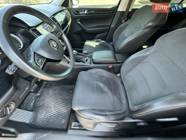 Черный Шкода Kodiaq, объемом двигателя 2 л и пробегом 82 тыс. км за 29999 $, фото 13 на Automoto.ua