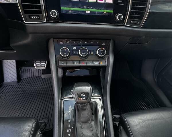 Черный Шкода Kodiaq, объемом двигателя 1.97 л и пробегом 251 тыс. км за 28400 $, фото 44 на Automoto.ua