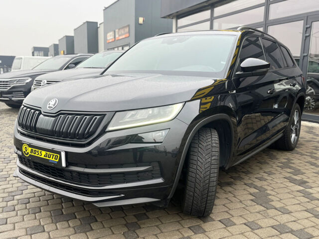 Черный Шкода Kodiaq, объемом двигателя 2 л и пробегом 157 тыс. км за 29000 $, фото 2 на Automoto.ua