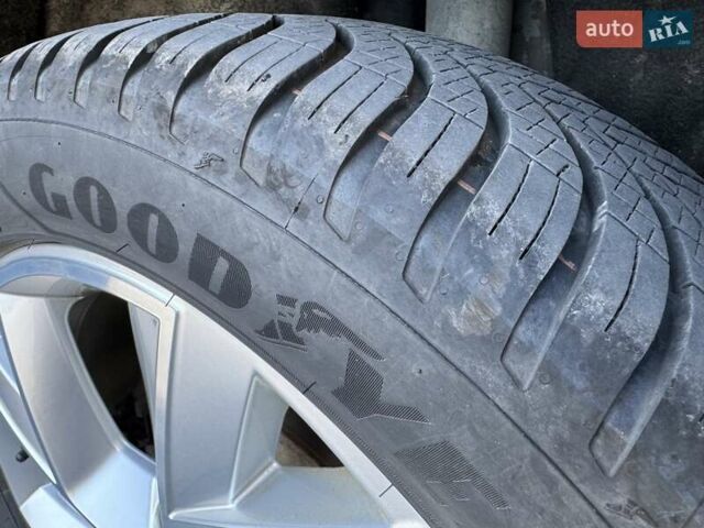 Чорний Шкода Kodiaq, об'ємом двигуна 1.97 л та пробігом 195 тис. км за 28200 $, фото 45 на Automoto.ua