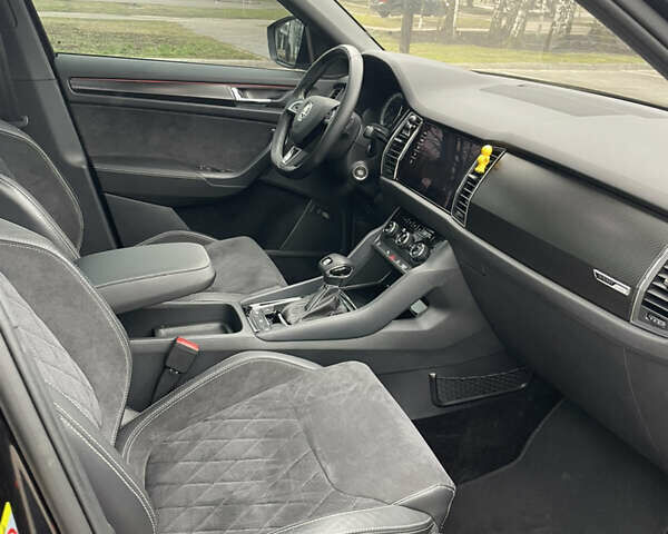 Чорний Шкода Kodiaq, об'ємом двигуна 1.97 л та пробігом 151 тис. км за 30000 $, фото 18 на Automoto.ua