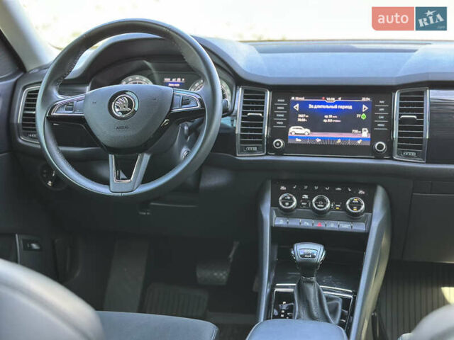 Черный Шкода Kodiaq, объемом двигателя 2 л и пробегом 82 тыс. км за 29999 $, фото 26 на Automoto.ua