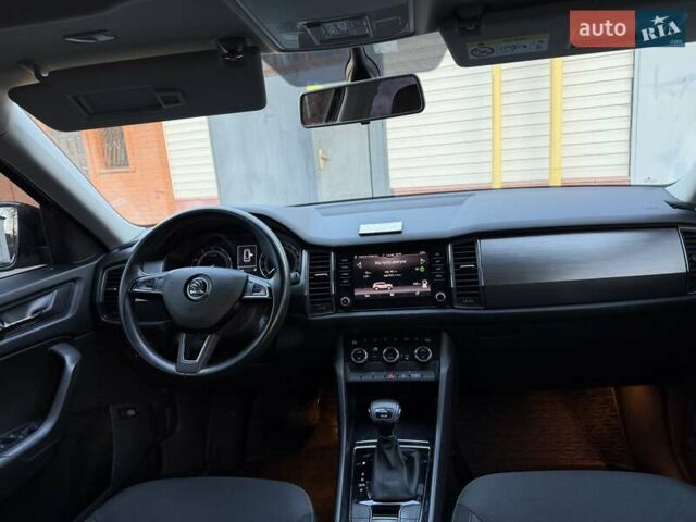 Черный Шкода Kodiaq, объемом двигателя 1.98 л и пробегом 50 тыс. км за 28500 $, фото 3 на Automoto.ua