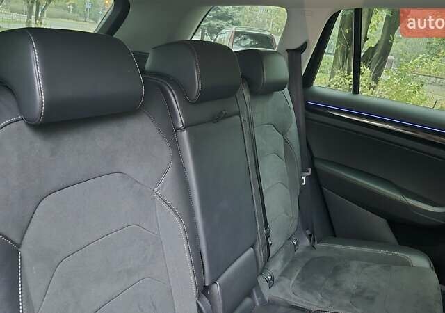 Черный Шкода Kodiaq, объемом двигателя 1.98 л и пробегом 98 тыс. км за 26500 $, фото 18 на Automoto.ua