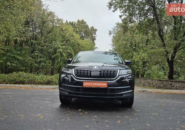 Черный Шкода Kodiaq, объемом двигателя 1.98 л и пробегом 98 тыс. км за 26500 $, фото 1 на Automoto.ua