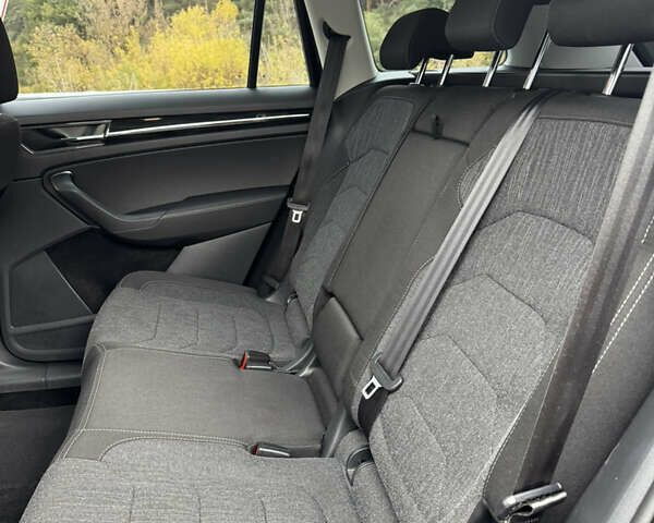 Черный Шкода Kodiaq, объемом двигателя 1.97 л и пробегом 230 тыс. км за 26888 $, фото 30 на Automoto.ua