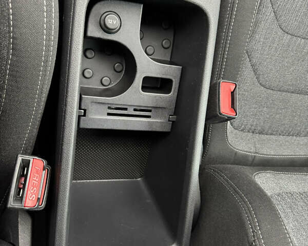 Черный Шкода Kodiaq, объемом двигателя 1.97 л и пробегом 230 тыс. км за 26888 $, фото 52 на Automoto.ua