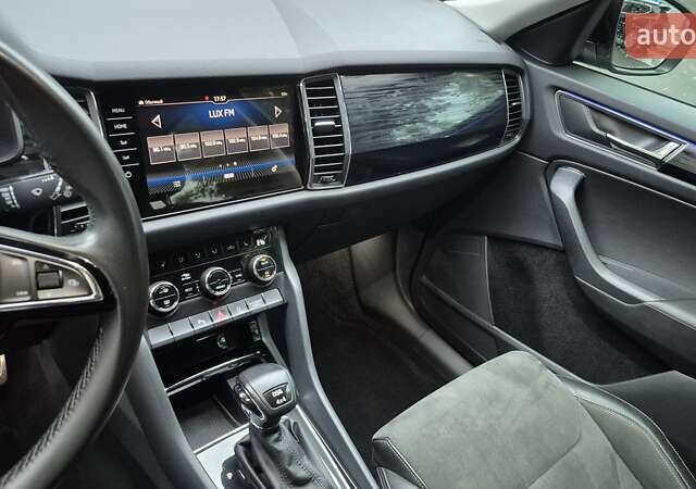 Черный Шкода Kodiaq, объемом двигателя 1.98 л и пробегом 98 тыс. км за 26500 $, фото 16 на Automoto.ua