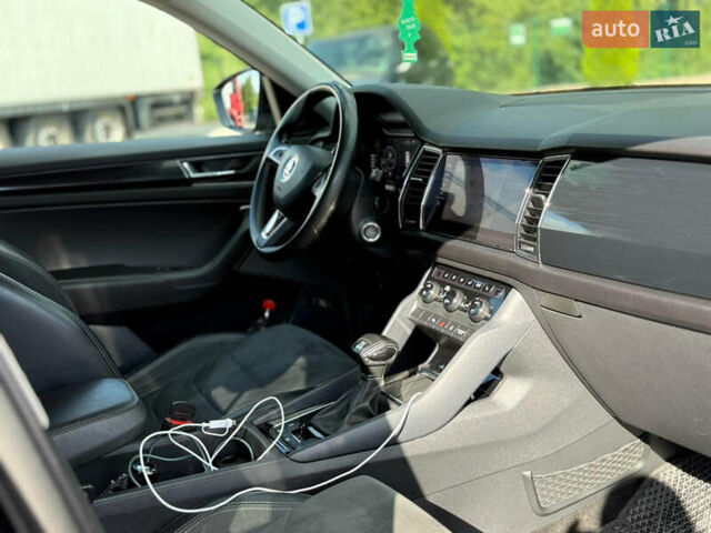 Черный Шкода Kodiaq, объемом двигателя 1.98 л и пробегом 200 тыс. км за 20000 $, фото 12 на Automoto.ua