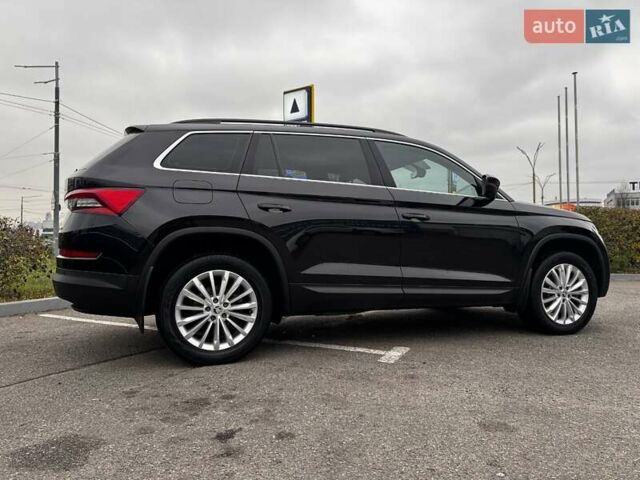Черный Шкода Kodiaq, объемом двигателя 1.98 л и пробегом 123 тыс. км за 28000 $, фото 6 на Automoto.ua
