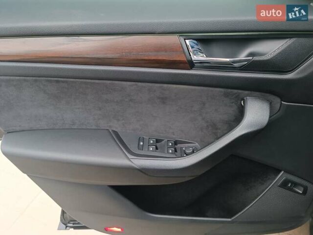 Черный Шкода Kodiaq, объемом двигателя 1.97 л и пробегом 268 тыс. км за 26900 $, фото 58 на Automoto.ua