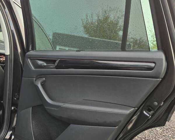 Черный Шкода Kodiaq, объемом двигателя 1.97 л и пробегом 175 тыс. км за 31999 $, фото 43 на Automoto.ua