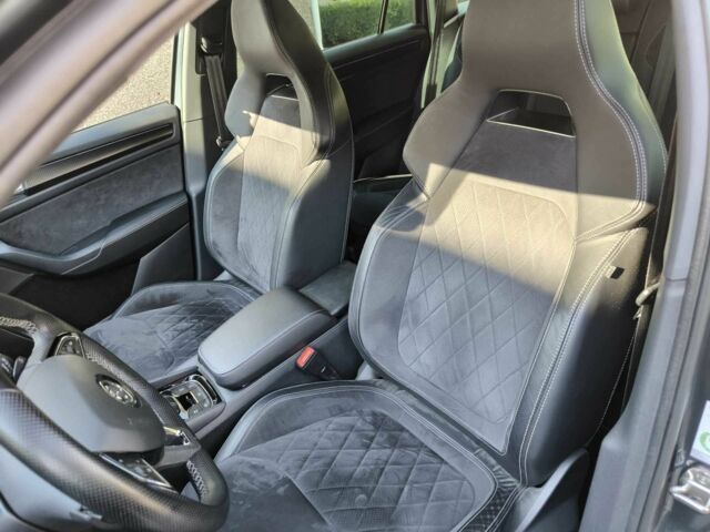 Чорний Шкода Kodiaq, об'ємом двигуна 1.97 л та пробігом 169 тис. км за 32700 $, фото 4 на Automoto.ua