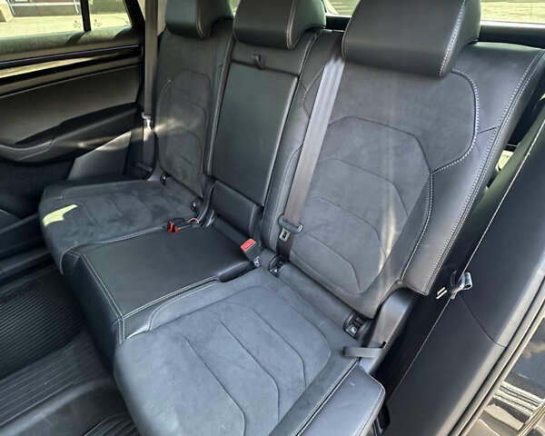 Черный Шкода Kodiaq, объемом двигателя 2 л и пробегом 82 тыс. км за 29999 $, фото 23 на Automoto.ua