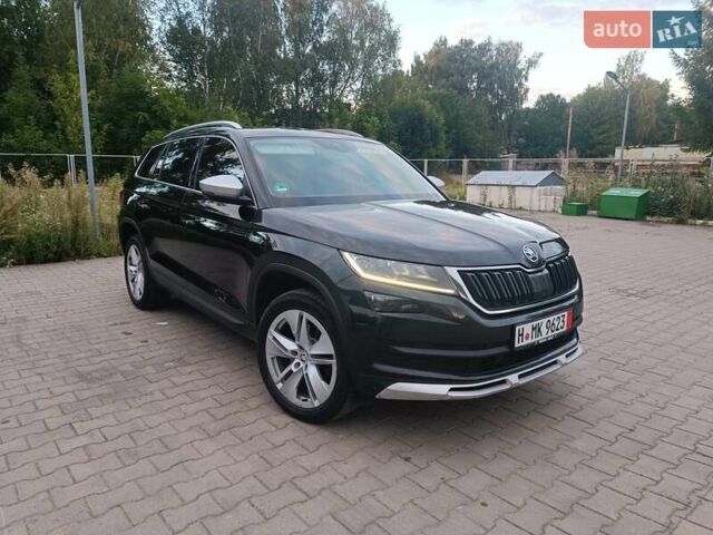 Черный Шкода Kodiaq, объемом двигателя 1.97 л и пробегом 268 тыс. км за 26900 $, фото 4 на Automoto.ua