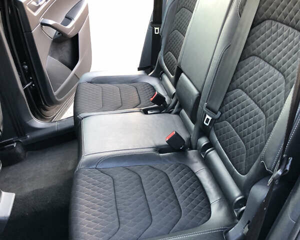 Шкода Kodiaq 2019 у Рівному на Automoto.ua Чорний Шкода Kodiaq, об'ємом двигуна 2.03 л та пробігом 236 тис. км за 25000 $, фото 30 на Automoto.ua