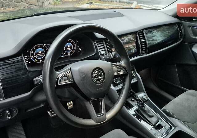 Черный Шкода Kodiaq, объемом двигателя 1.98 л и пробегом 98 тыс. км за 26500 $, фото 14 на Automoto.ua