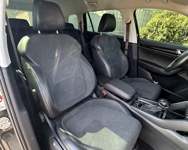 Черный Шкода Kodiaq, объемом двигателя 2 л и пробегом 82 тыс. км за 29999 $, фото 21 на Automoto.ua