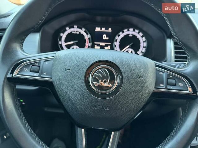 Черный Шкода Kodiaq, объемом двигателя 1.98 л и пробегом 50 тыс. км за 28500 $, фото 11 на Automoto.ua