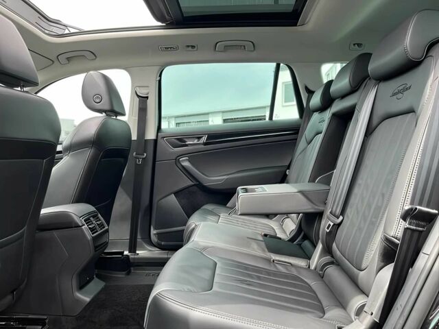 Чорний Шкода Kodiaq, об'ємом двигуна 2 л та пробігом 62 тис. км за 18200 $, фото 12 на Automoto.ua
