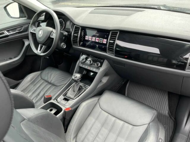Чорний Шкода Kodiaq, об'ємом двигуна 2 л та пробігом 47 тис. км за 23000 $, фото 6 на Automoto.ua