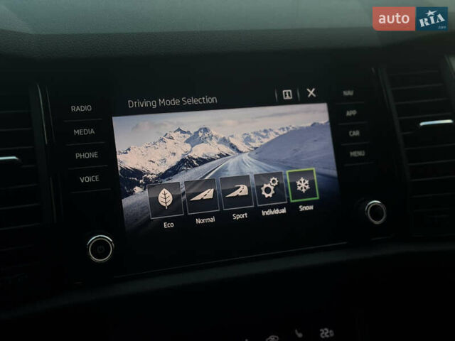 Черный Шкода Kodiaq, объемом двигателя 1.97 л и пробегом 220 тыс. км за 30999 $, фото 48 на Automoto.ua