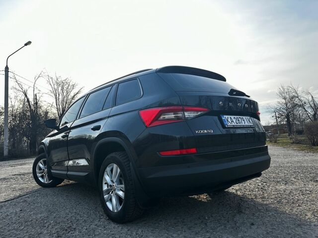 Чорний Шкода Kodiaq, об'ємом двигуна 2 л та пробігом 49 тис. км за 29000 $, фото 2 на Automoto.ua