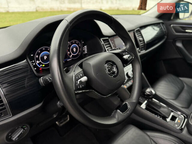 Черный Шкода Kodiaq, объемом двигателя 2 л и пробегом 167 тыс. км за 27999 $, фото 30 на Automoto.ua