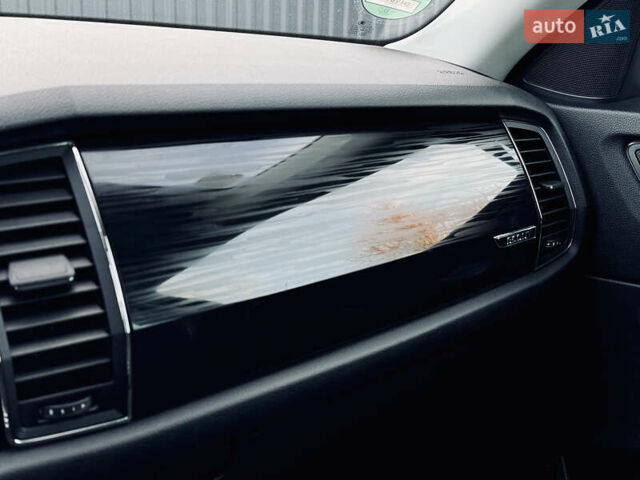Чорний Шкода Kodiaq, об'ємом двигуна 1.97 л та пробігом 219 тис. км за 28999 $, фото 129 на Automoto.ua