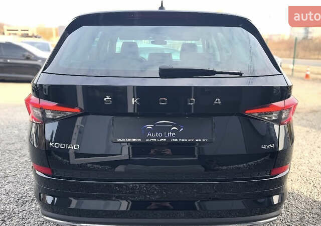 Чорний Шкода Kodiaq, об'ємом двигуна 1.97 л та пробігом 189 тис. км за 31500 $, фото 4 на Automoto.ua