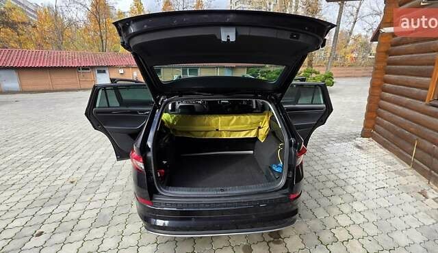 Черный Шкода Kodiaq, объемом двигателя 1.98 л и пробегом 90 тыс. км за 37500 $, фото 8 на Automoto.ua