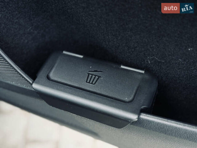 Чорний Шкода Kodiaq, об'ємом двигуна 1.97 л та пробігом 219 тис. км за 28999 $, фото 96 на Automoto.ua