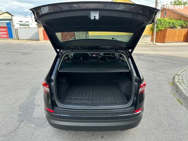 Черный Шкода Kodiaq, объемом двигателя 2 л и пробегом 150 тыс. км за 29290 $, фото 12 на Automoto.ua